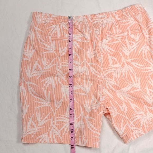 Lands End women's mid rise shorts size 12 - Picture 13 of 14